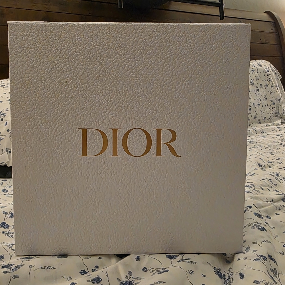 Dior Square Gift Box Textured White with Gold Logo